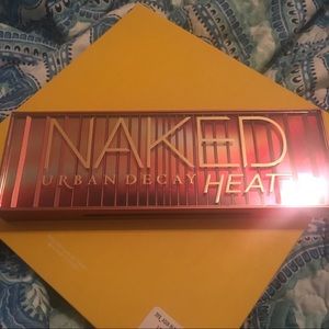 BNIB Urban Decay Naked Heat Palette